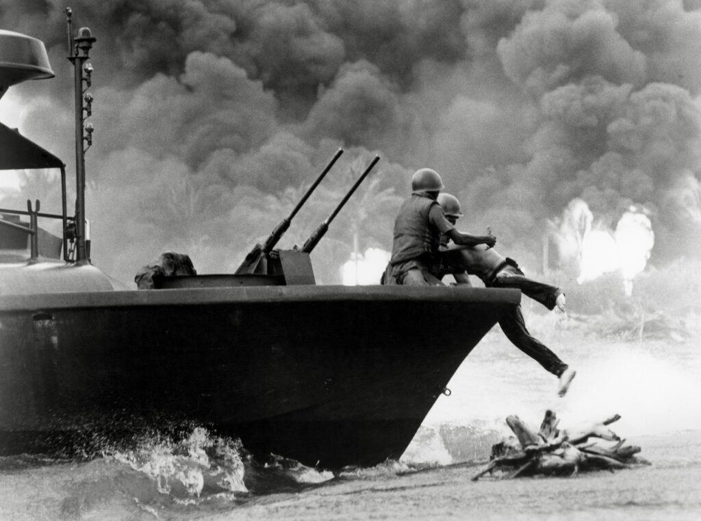 Scene still, "Apocalypse Now" (1979).,Image: 804605016, License: Rights-managed, Restrictions: For Editorial Use Only, Model Release: no, Credit line: United Artists / Hollywood Archive / Profimedia