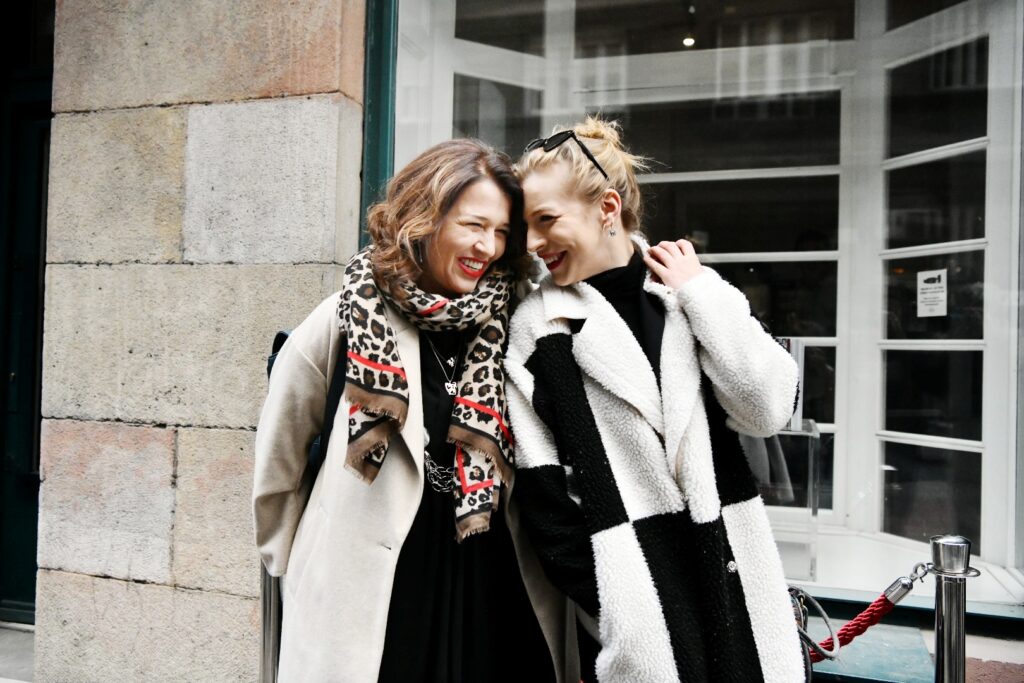 Beograd 19. mart 2024. Promocija knjige Mojih 500 glumaca reditelja Zdravka Šotre u RTS klubu u Svetogorskoj ulici Foto:Vesna Lalić/Nova.rs