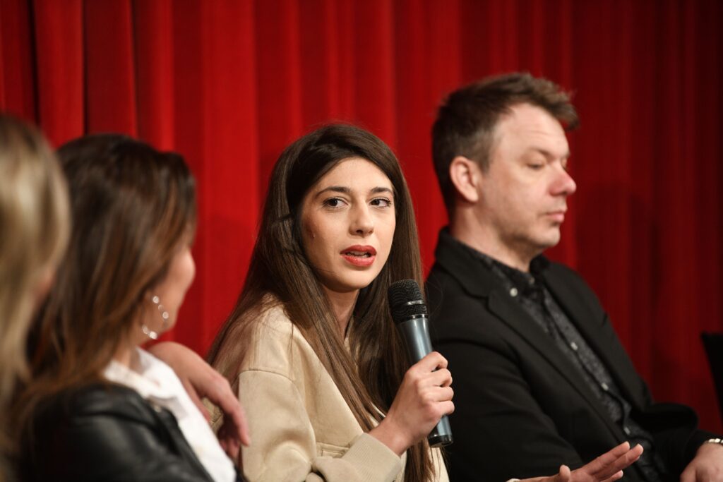 Beograd 02.04.2024. Obeležavanje 20. godina predstave Cigani lete u nebo, u Pozorištu na Terazijama Foto: Filip Krainčanić/Nova.rs
