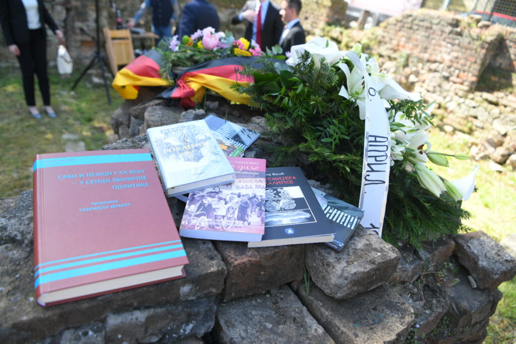 Beograd 05. april 2024. Manifestacija "Dan sećanja" na stradanje Narodne biblioteke Srbije 6. aprila 1941. godine Foto:Amir Hamzagić/Nova.rs