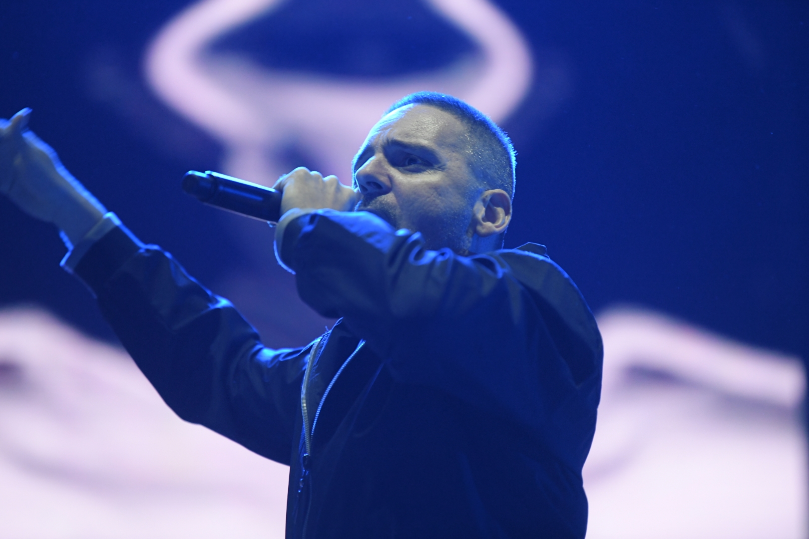 Beograd 21.08.2021. Bane Sanšajn, Branko Bojović, Bane Sunshine. Sunshine, Sanšajn. Četvrto veče Beogradskog Bir festa na Ušću, Ušće, Belgrade Beer Fest, Beogradski Bir Fest,  2021, Muzički festival Belgrade Beer fest 2021. Foto: Dragan Mujan/Nova.rs