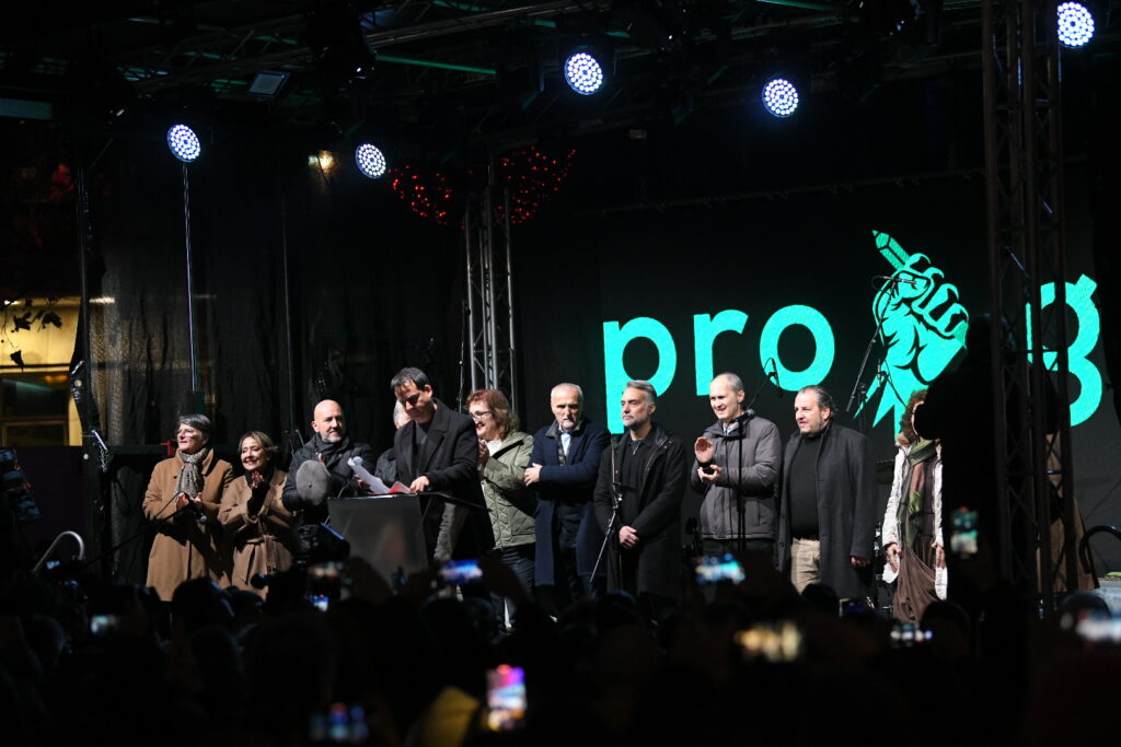 Beograd 14. decembar 2023.  Zavrsna konferencija Inicijative ProGlas na Trgu Nikole Pasica Foto:Amir Hamzagić/Nova.rs