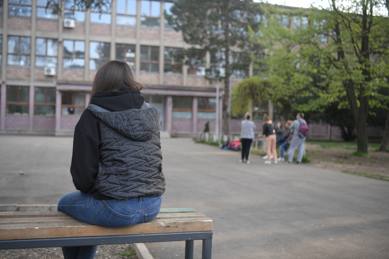 Beograd 20. april 2023. Osnovna skola Djura Jaksic protest roditelja Foto:Dragan Mujan/Nova.rs