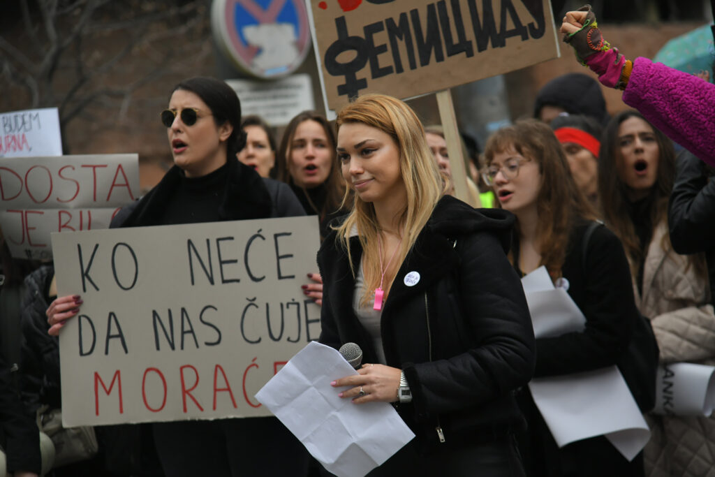 25.02.2023. Protest Femicid ispred Vlade Srbije