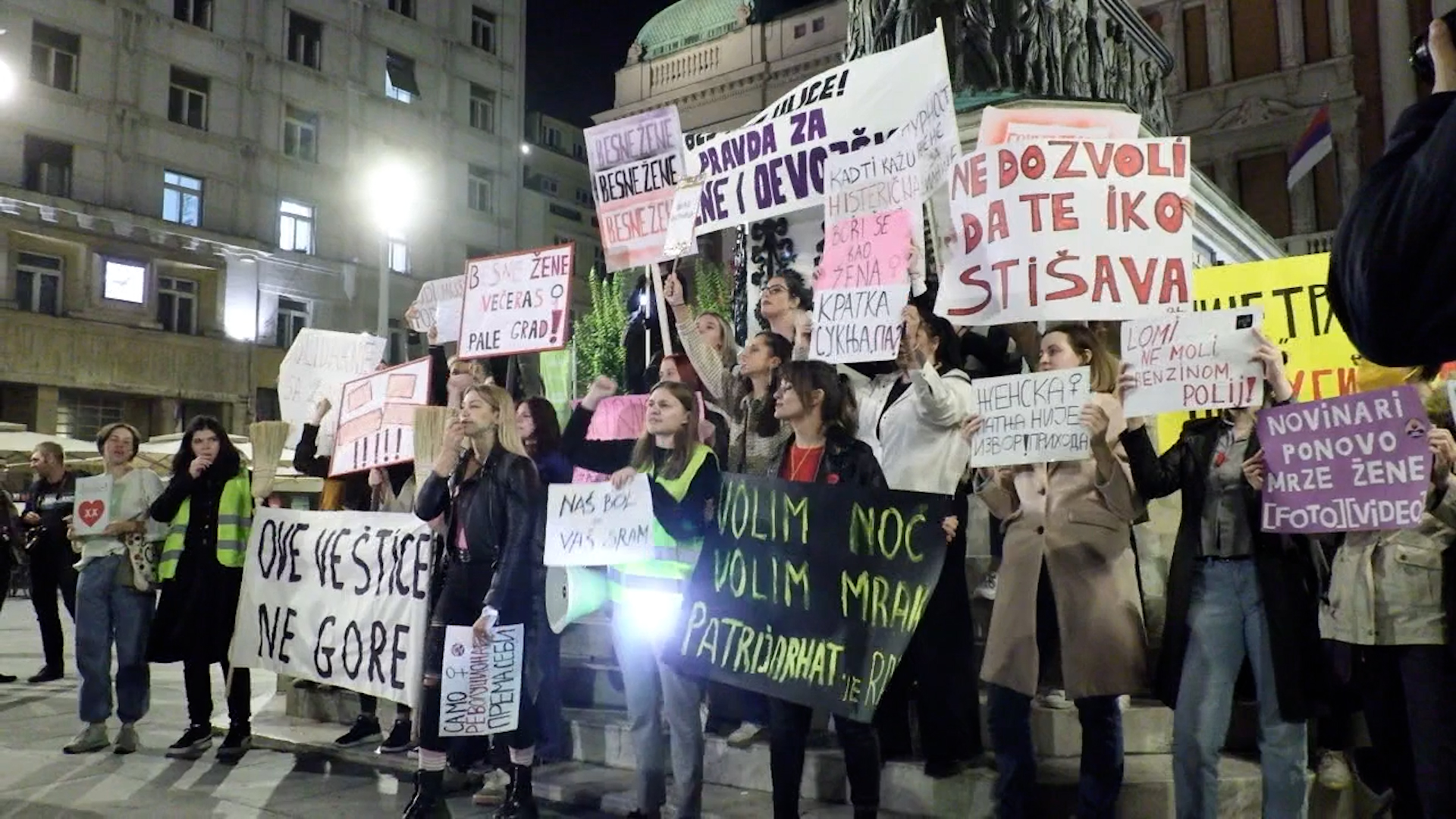 Protest protiv nasilje nad ženama, Beograd Trg Republike