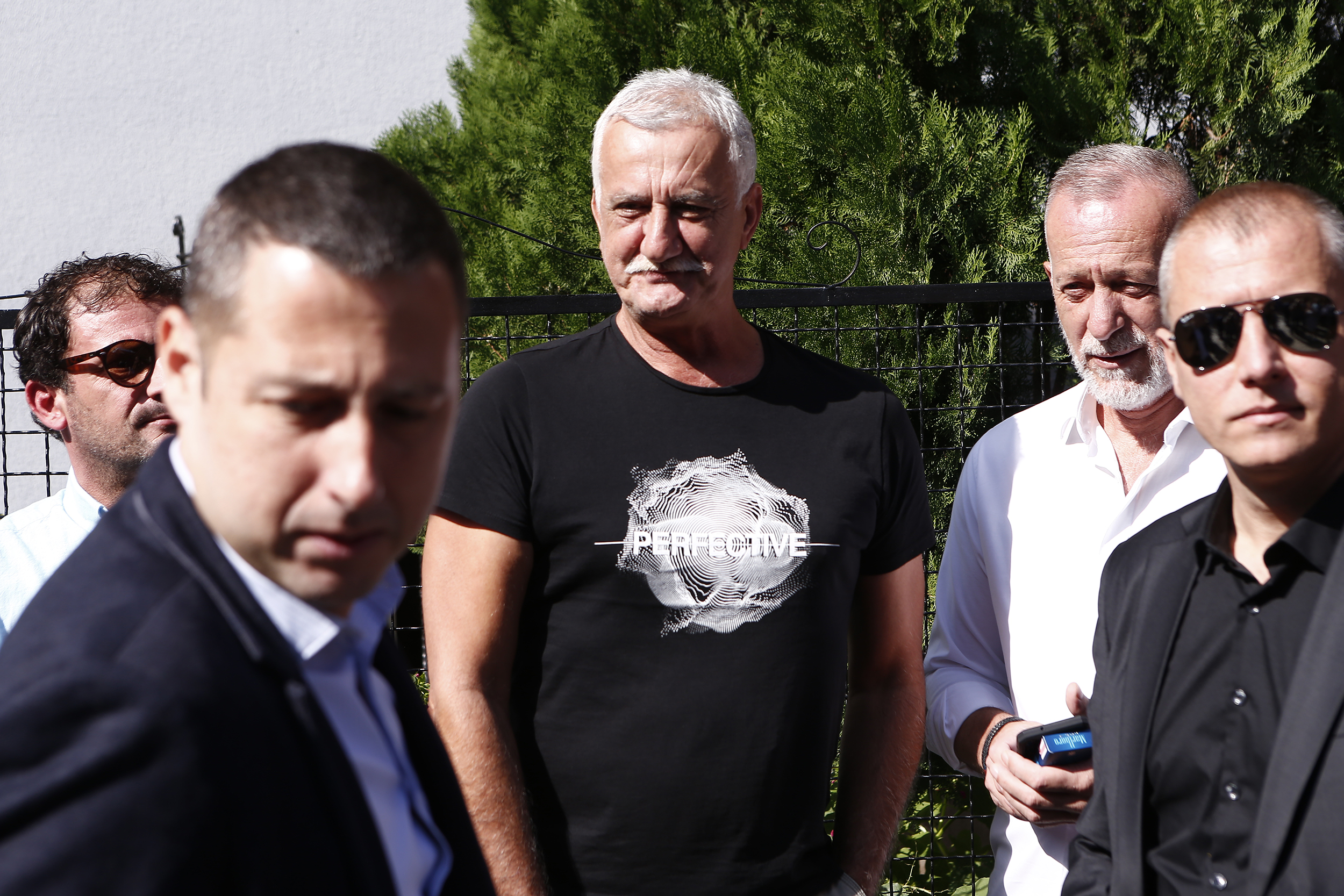 Beograd 02.10.2023. Otkrivanje spomenika Tomi Zdravkoviću u  Skadarliji Foto: Amir Hamzagić/Nova.rs