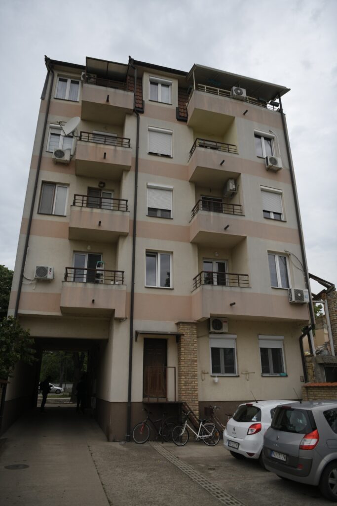 Pančevo, 06.06.2023. naselje Kotež, ruska porodica pronađena mrtva, hronika Foto: Dragan Mujan/Nova.rs