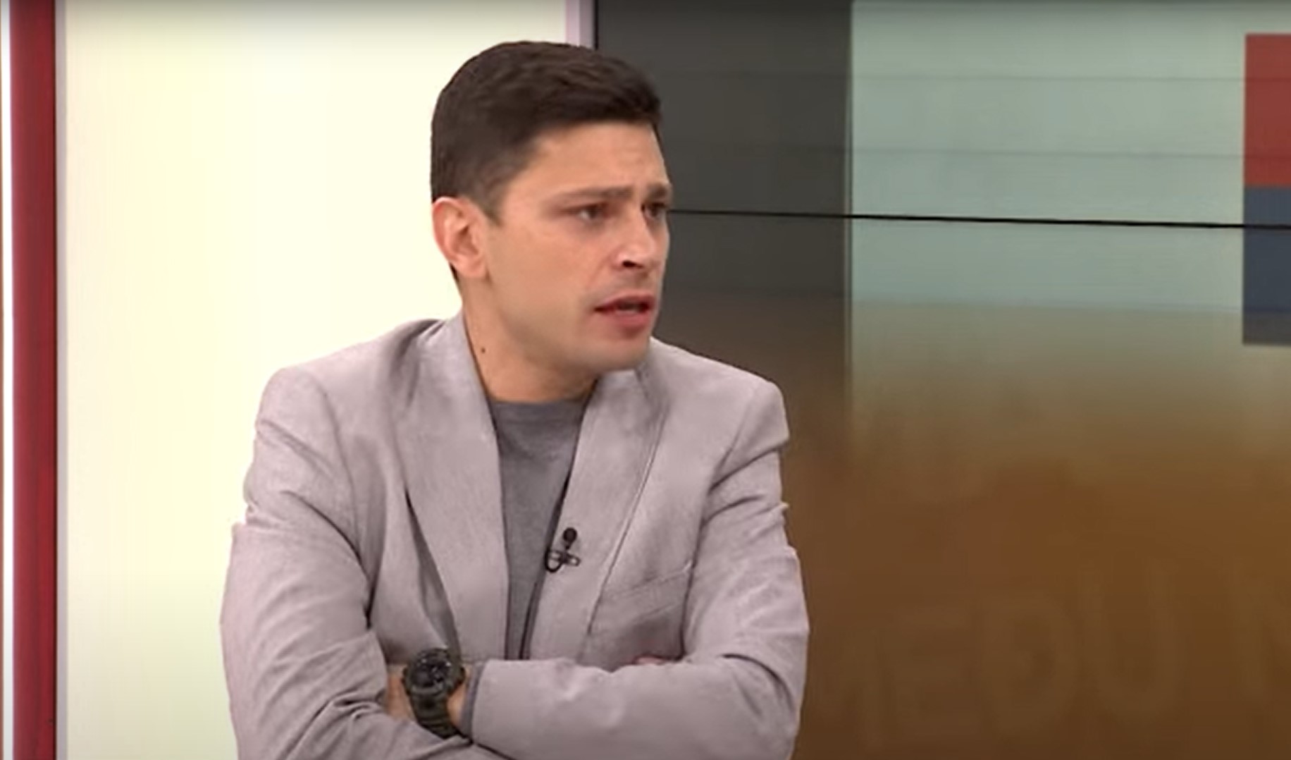 ANALITIČAR:
Marko Janketić o društvu pod plaštom imaginacije i političkog huškanja