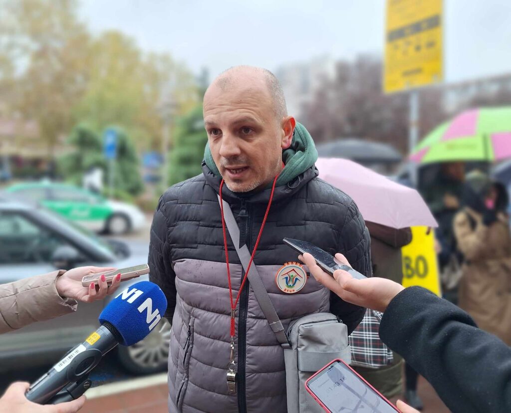 Jovan Zivković, Protest zaposlenih, Niš, Dečji kulturni centar