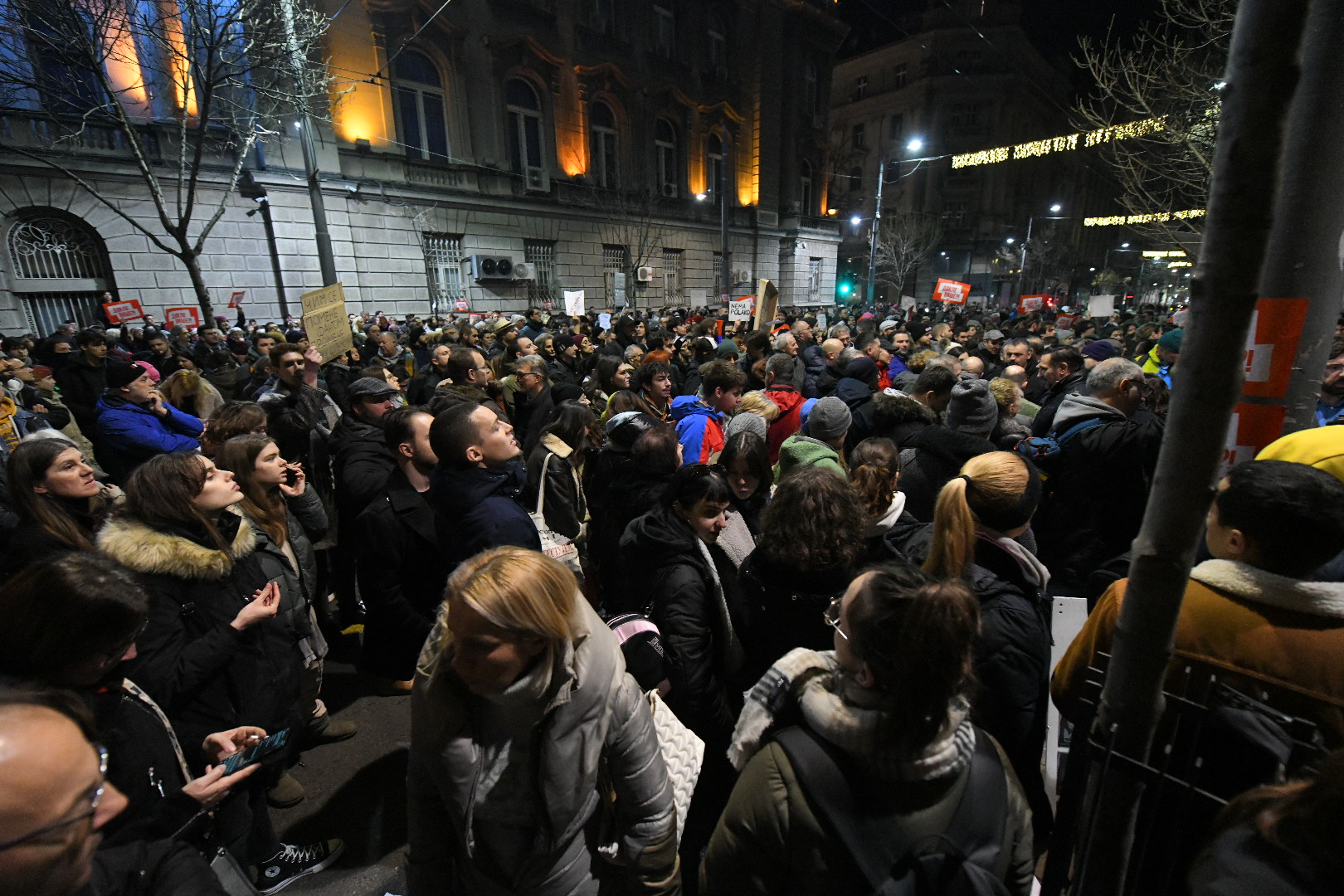Beograd 19. decembar 2023. Protest opozicije Srbija protiv nasilja ispred zgrade Republičke izborne komisije RIK-a zbog kradje izbora Foto:Amir Hamzagić/Nova.rs