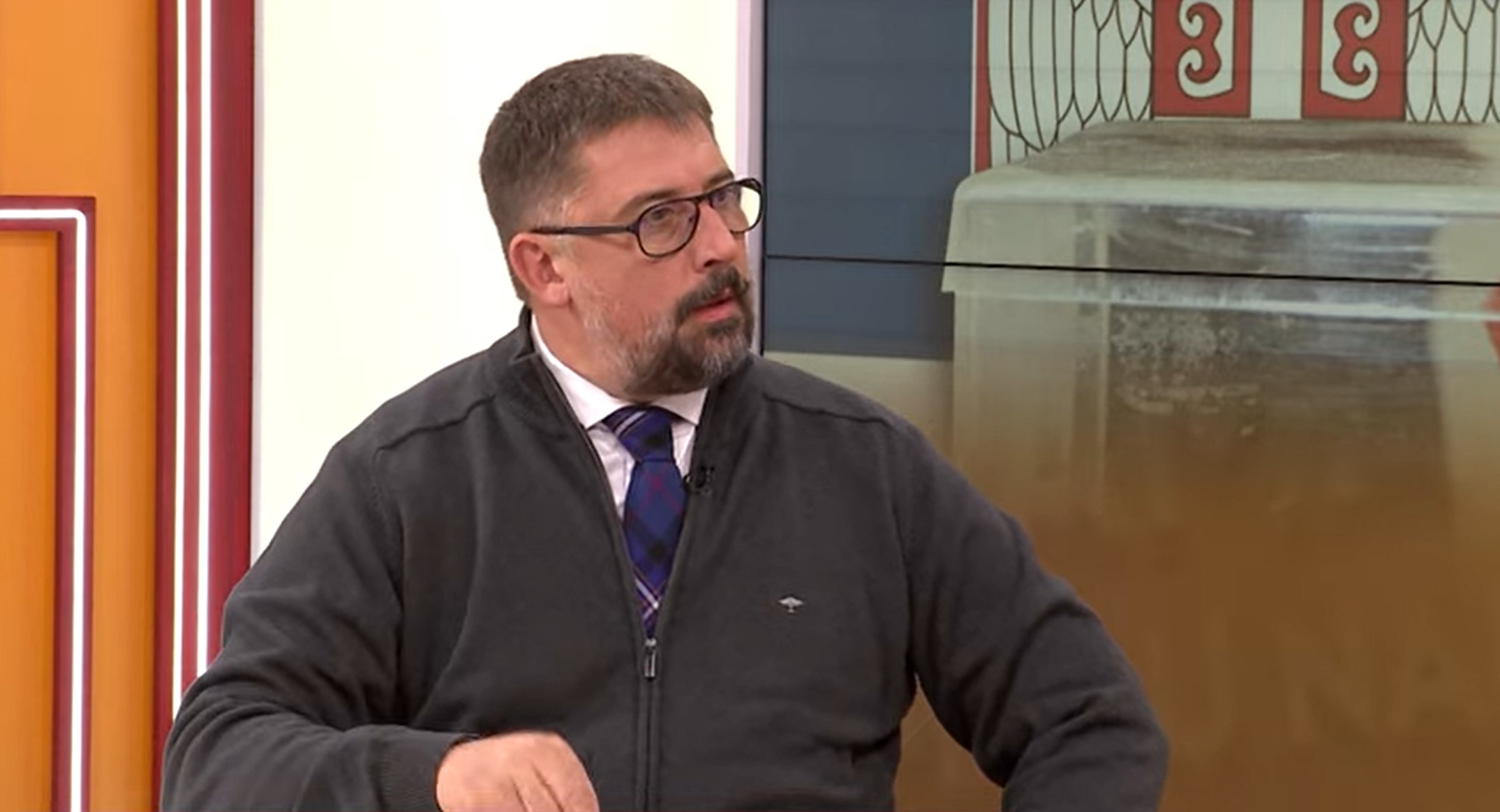 ANALITIČAR
Bojan Kostreš o (ne)izvesnim izborima u Vojvodini