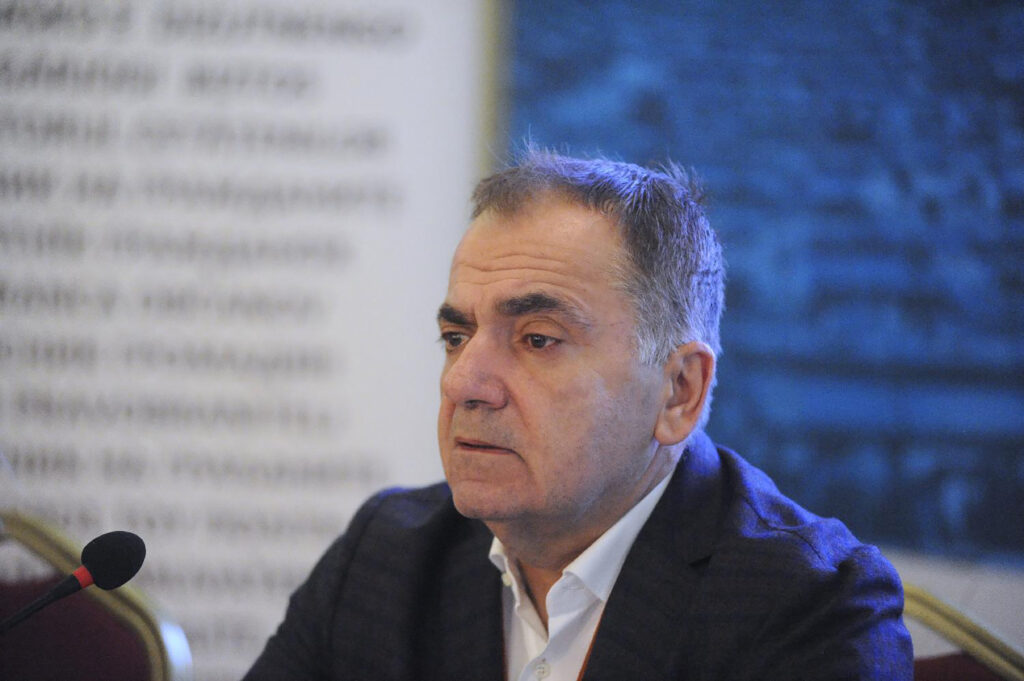 Mesto: Beograd
Datum: Wed Nov 22 12:21:37 CET 2023
Dogadjaj: DRUŠTVO - Sastanak Mreže za socijalnu zaštitu Stalne konferencije gradova i opština
Fotoreporter: Ana Paunković
Ličnosti:  Zoran Pašalić
Izvor: FoNet