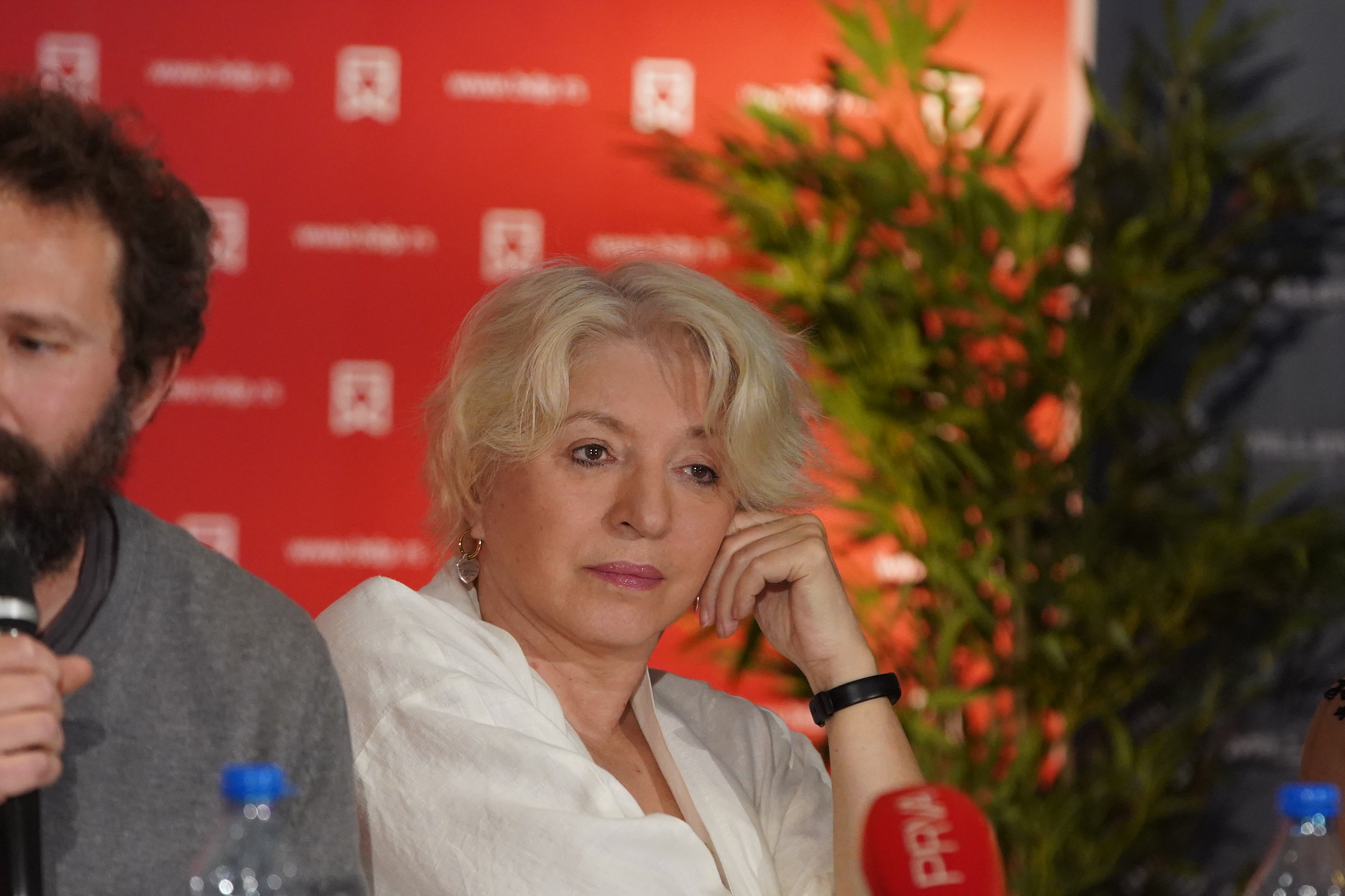 The press conference on the occasion of the premiere of the play "(Pra)faust", directed by Boris Lijesevic, was held at the Belgrade Drama Theater.