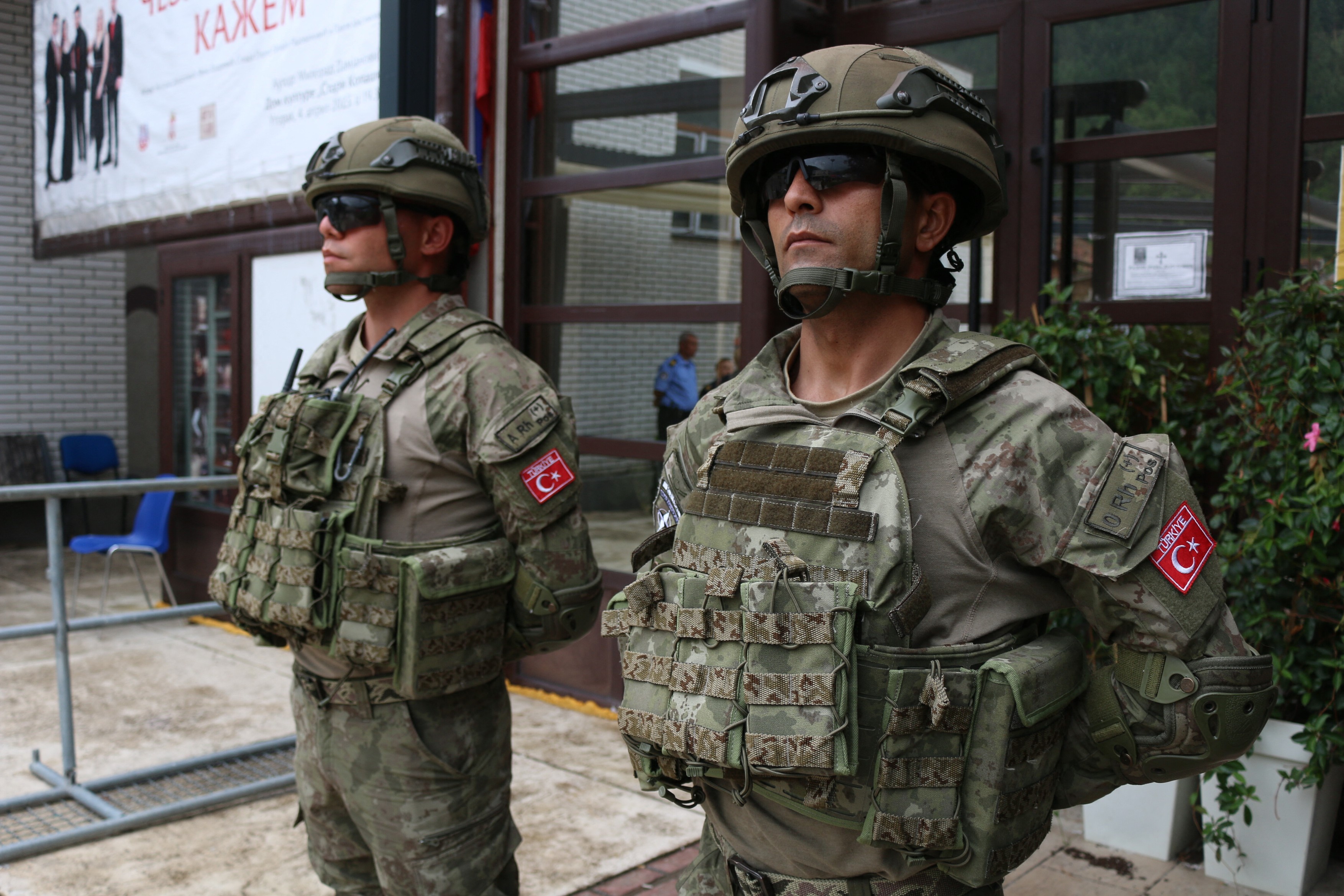 Kosovo. Turski vojnici Turkish Army soldiers ensure security in Northern Kosovo