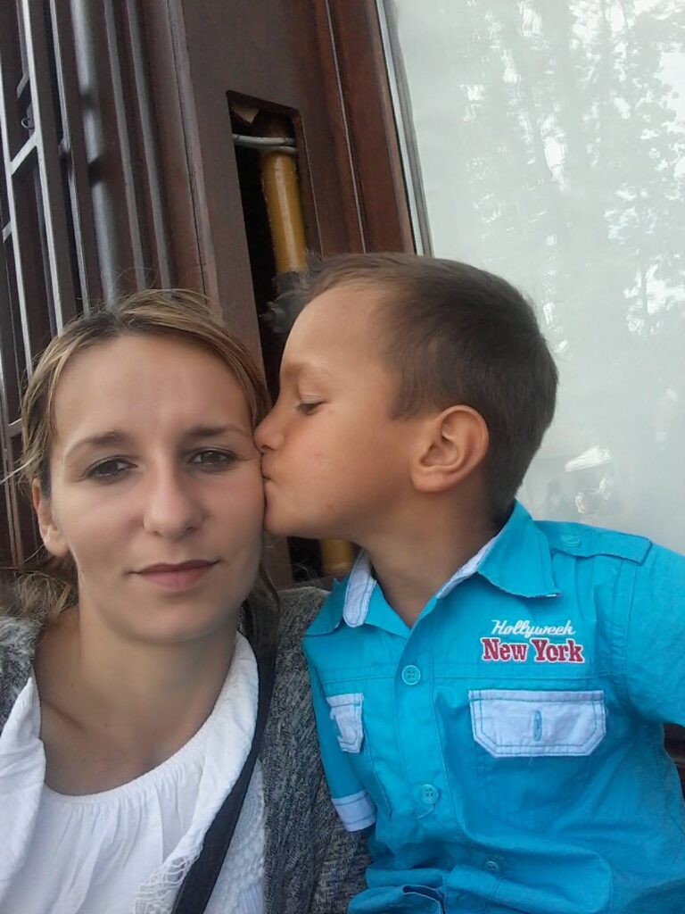 Dečak iz Zenice nema ruke, a prvak u plivanju