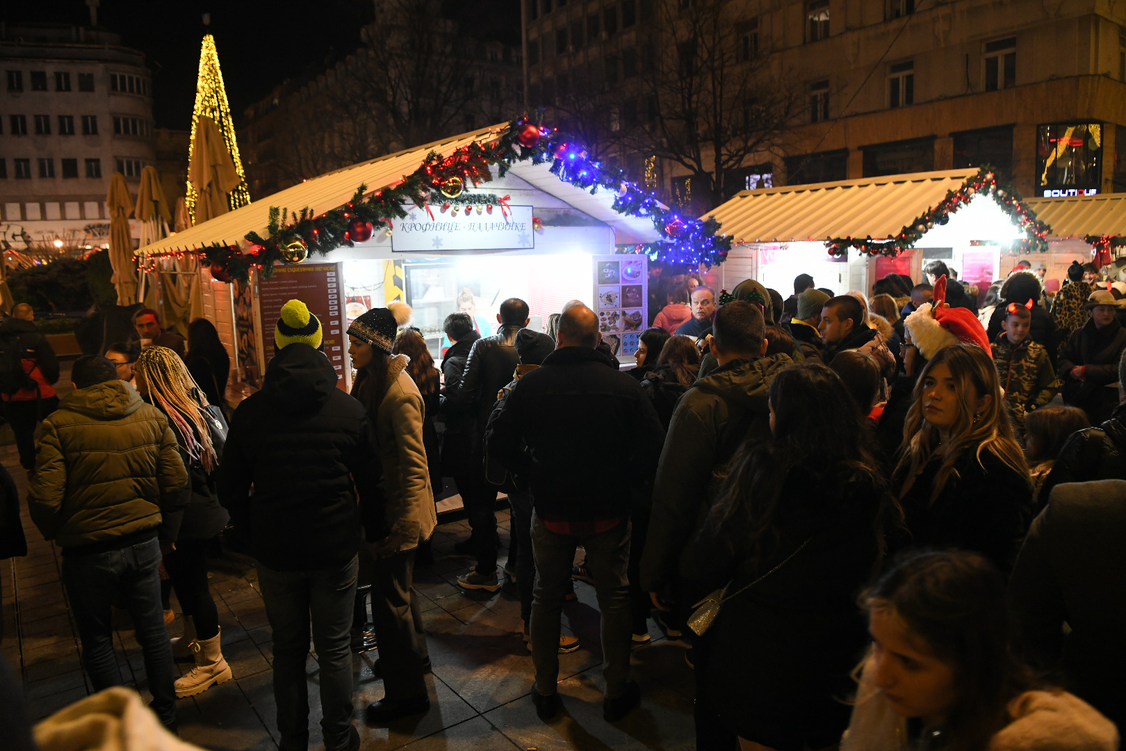Beograd, 31.12.2023. Trg Republike, grad, novogodišnja atmosfera , doček nove godine, Foto: Amir Hamzagić/Nova.rs
