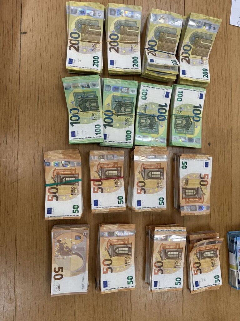 Snimak zaplene deviza