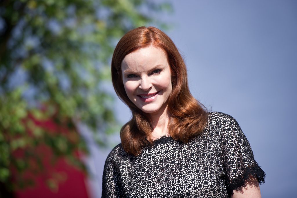 epa04309840 US actress Marcia Cross arrives for the Marc Cain show at the Mercedes-Benz Fashion Week in Berlin, Germany, 10 July 2014. The presentation of the Spring/Summer 2015 collections runs from 08 to 11 July.  EPA/DANIEL NAUPOLD
