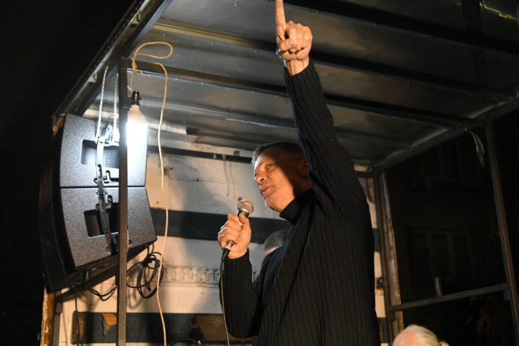 Beograd 24.12.2023. Protest građana ispred zgrade RIK-a. Protest, RIK Foto: Amir Hamzagić/Nova.rs