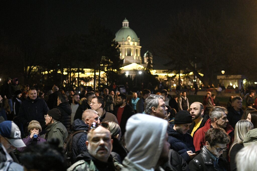 Beograd 25.12.2023. Protest ispred zgrade RIK-a, RIK, sutdenti. Protest građana, gradjana zbog pokradenih izbora. Foto: Filip Krainčanić/Nova.rs