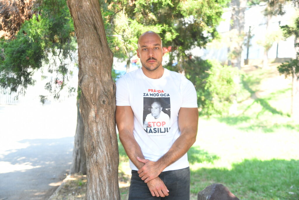 Beograd 22. avgust 2023. Ispovest sina Nemanje ubijenog Zorana Nedeljkovića Pravda za Zokija  Foto:Nemanja Jovanović/Nova.rs