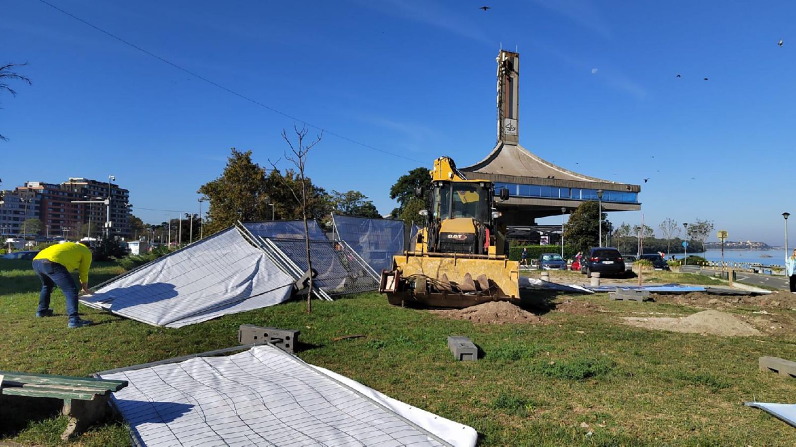 Miketić: Pobeda dorćolskih aktivista – oterali komunalce i uklonili nelegalni kontejner