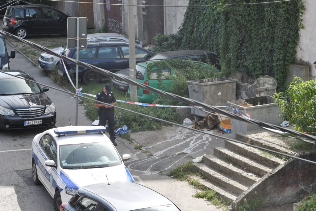 Smederevo, 23.09.2023. Hronika, ubistvo, Muškarac Ž.I. (68) iz Smedereva, a čije je telo pronađeno u objektu kod Zelene pijace u ovom gradu, bio je vlasnik lokala gde je zatečen mrtav. Foto: Filip Krainčanić/Nova.rs