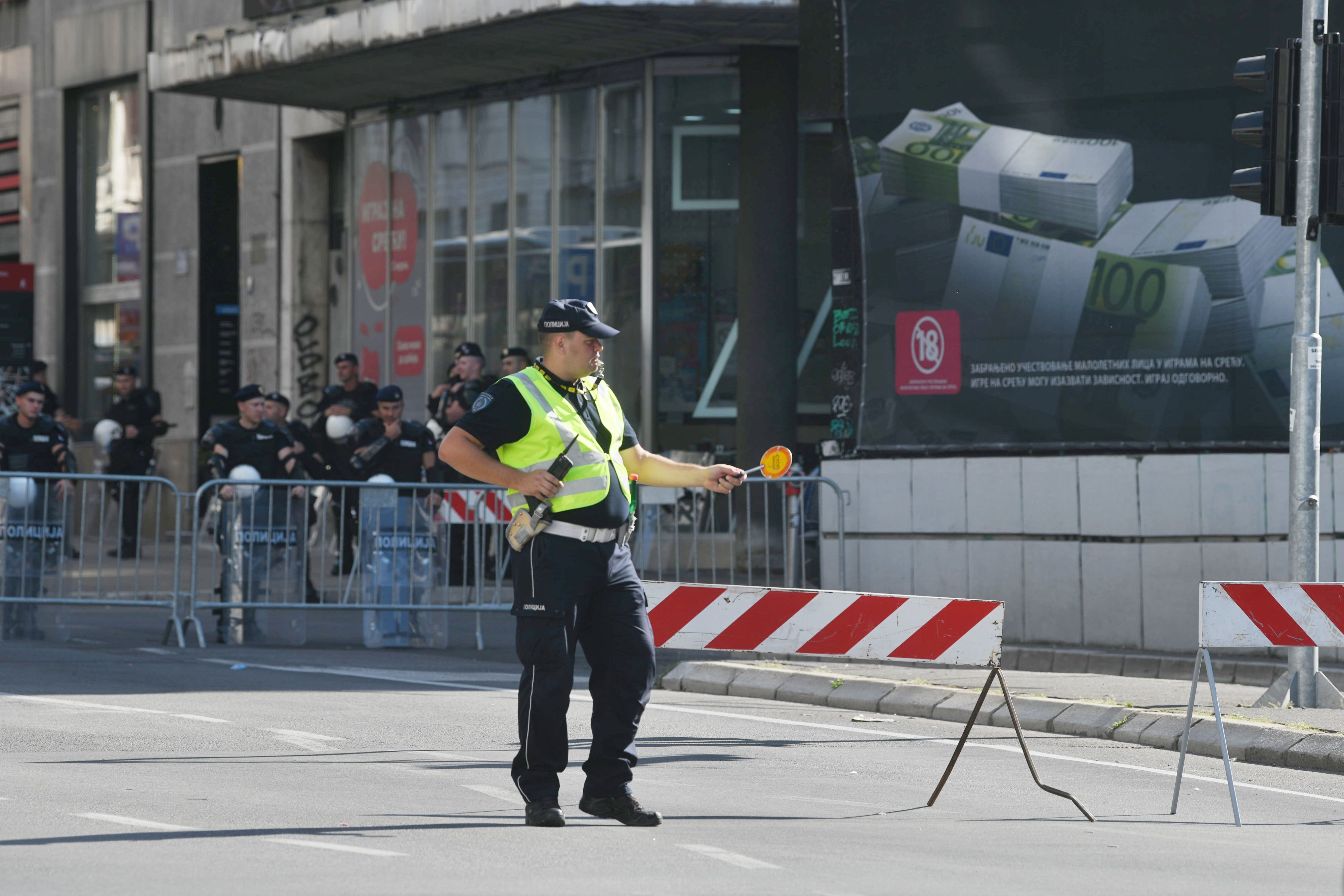 Beograd 09. septembar 2023. Atmosfera na beogradskim ulicama pre pocetka Parade ponosa, Beograd Prajd policija Foto:Filip Krainčanić/Nova.rs