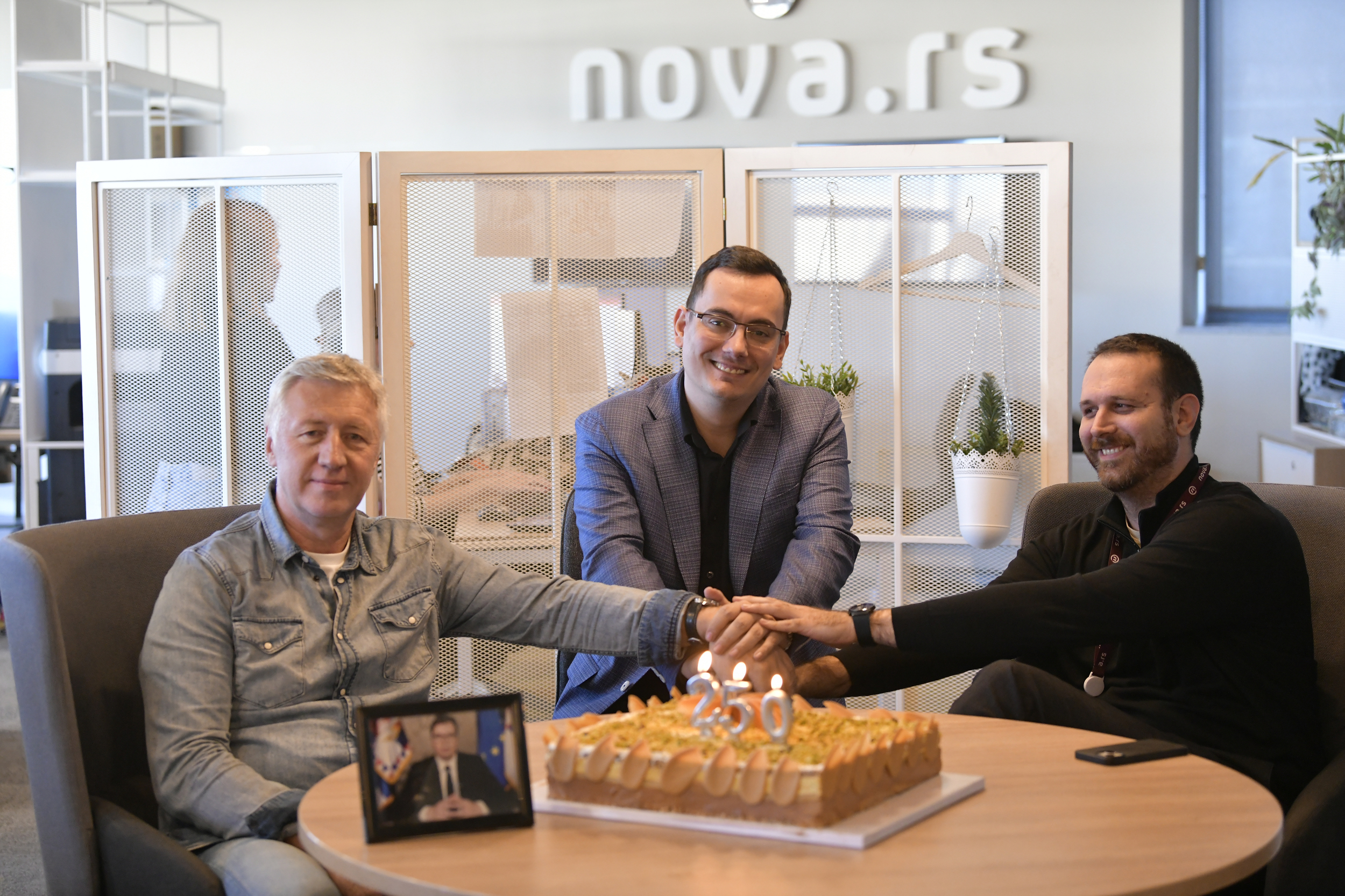 torta vucic 250 to obracanje voja mihajlo ranko