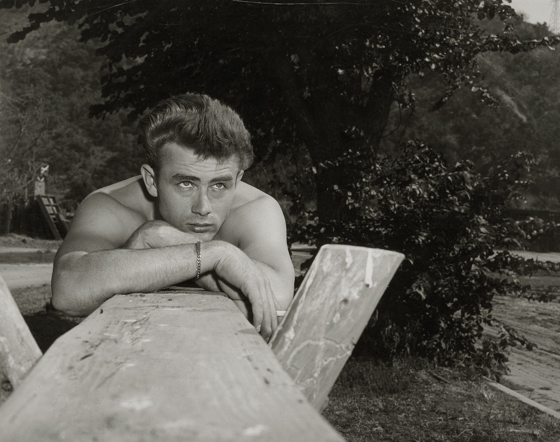 James Dean, "East of Eden" 1955 Warner,Image: 188611710, License: Rights-managed, Restrictions: For Editorial Use Only -, Model Release: no, Credit line: The Hollywood Archive / Hollywood Archive / Profimedia