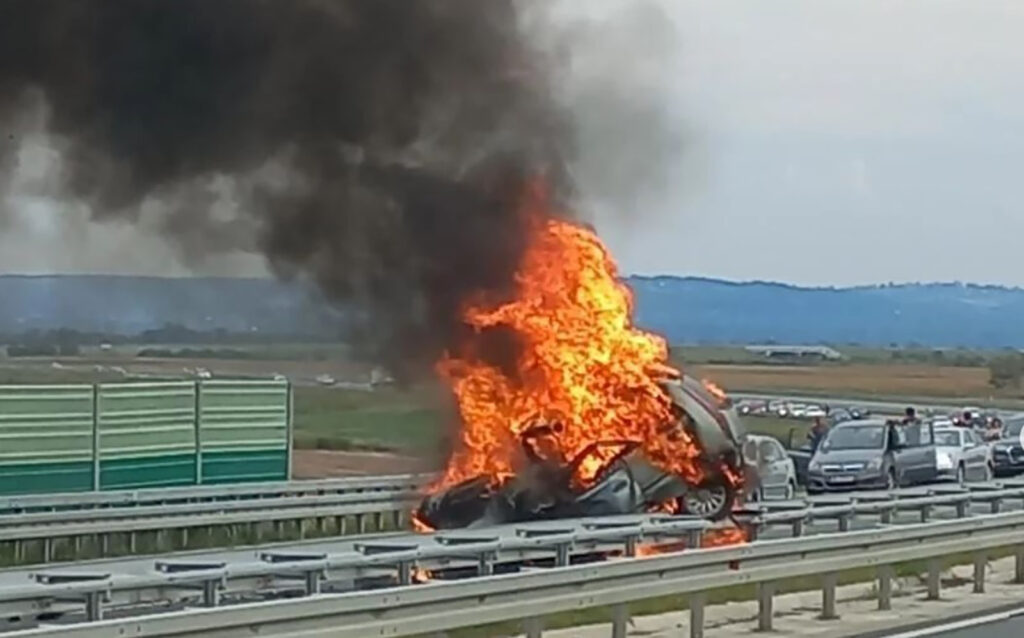 Sudar, nesreća, autoput Miloš Veliki, vozio u suprotnom smeru Foto: Printscreen/Instagram/moj_beo_grad_