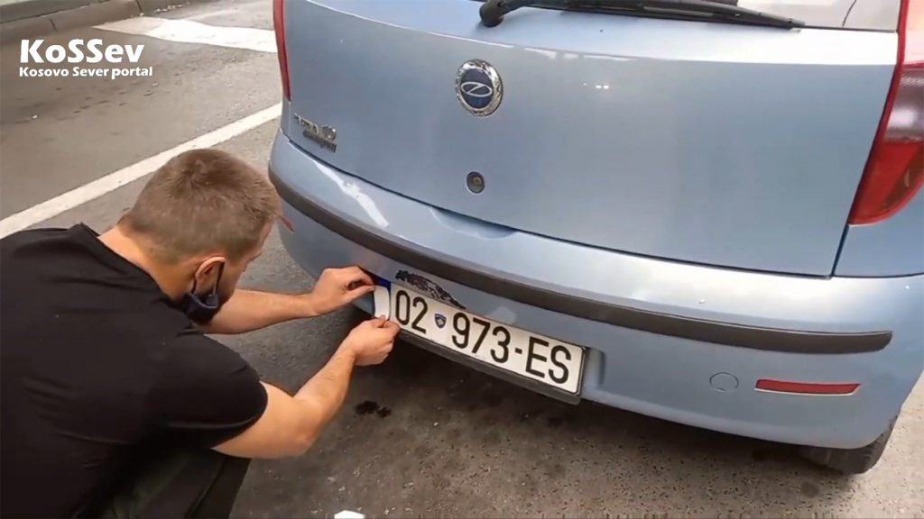 Kako izgleda uzimanje stikera za RKS tablice