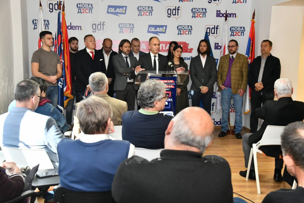 Beograd, 9.11.2023. - Predstavljanje liste za parlamentarne izbore pod nazivom "Srbija na Zapadu - Da se struka pita", na kojem su se obratili nosioci liste, odrzano je danas u sedistu stranke Nova - Da se struka pita u Beogradu. (BETAPHOTO/MILAN ILIC)