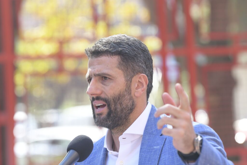 Beograd, 07.septembar 2023. Aleksandar Šapić,otvaranje parkića u bloku dvadeset jedan, Šest kaplara, Lukoil