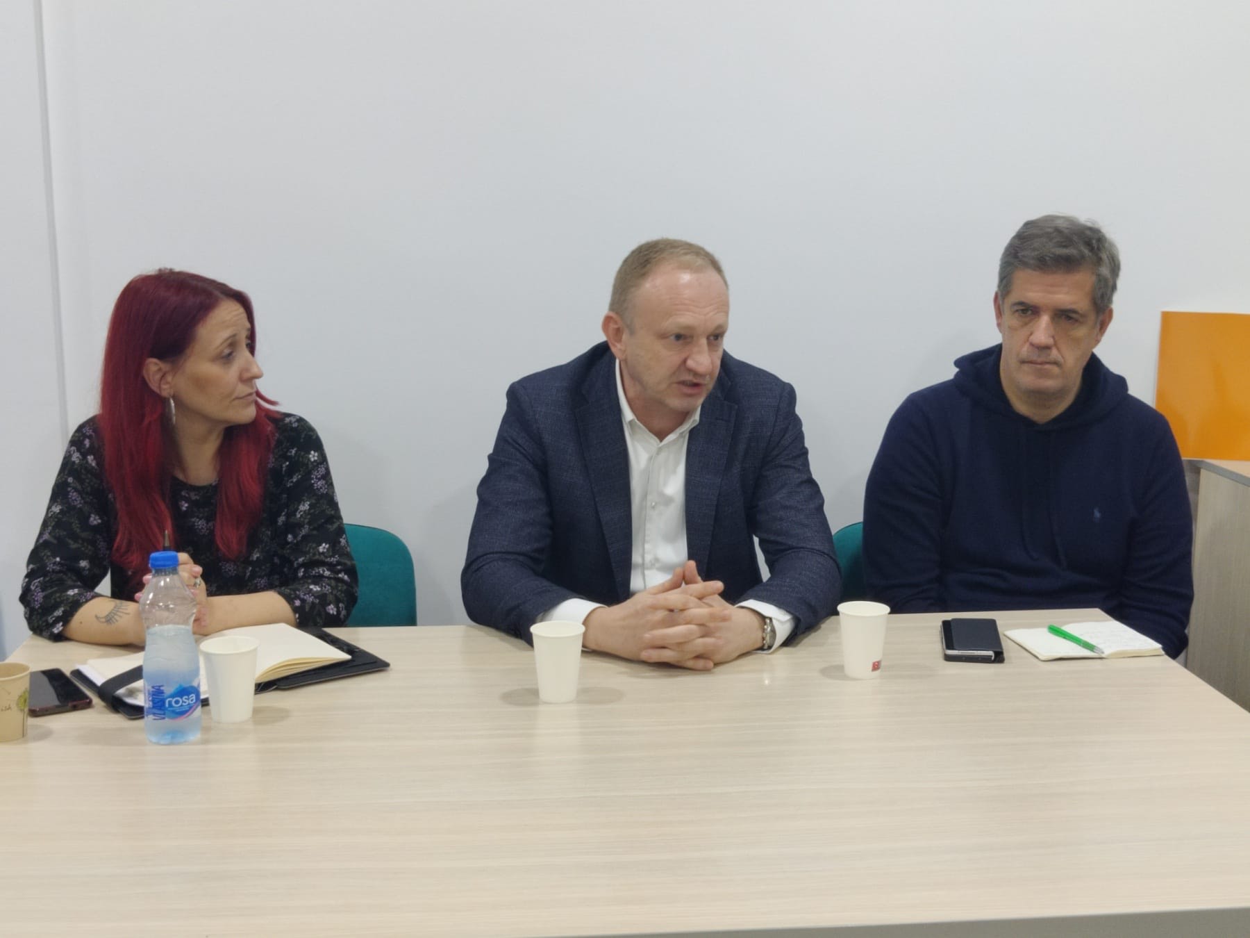 Dragan Đilas predsednik Stranke slobode i pravde, sastao se danas u Vranju sa predstavnicima svih stranaka koje čine koaliciju “Srbija protiv nasilja” na parlamentarnom nivou