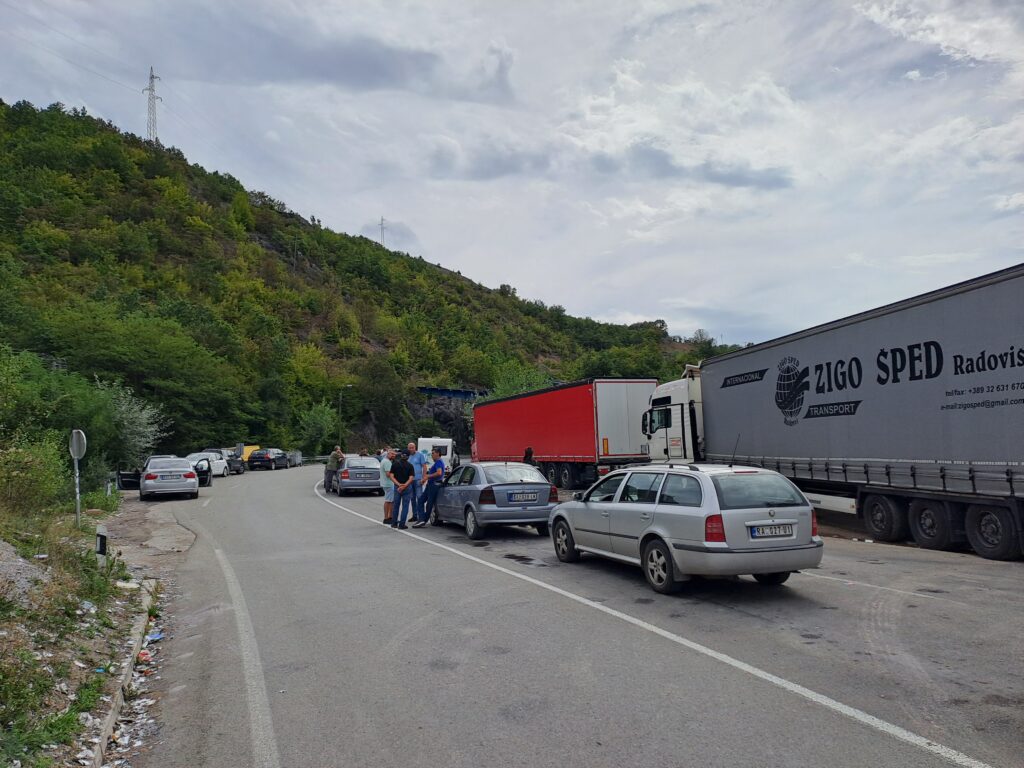 Preko prelaza Jarinje nije dozvoljen ulaz na Kosovo