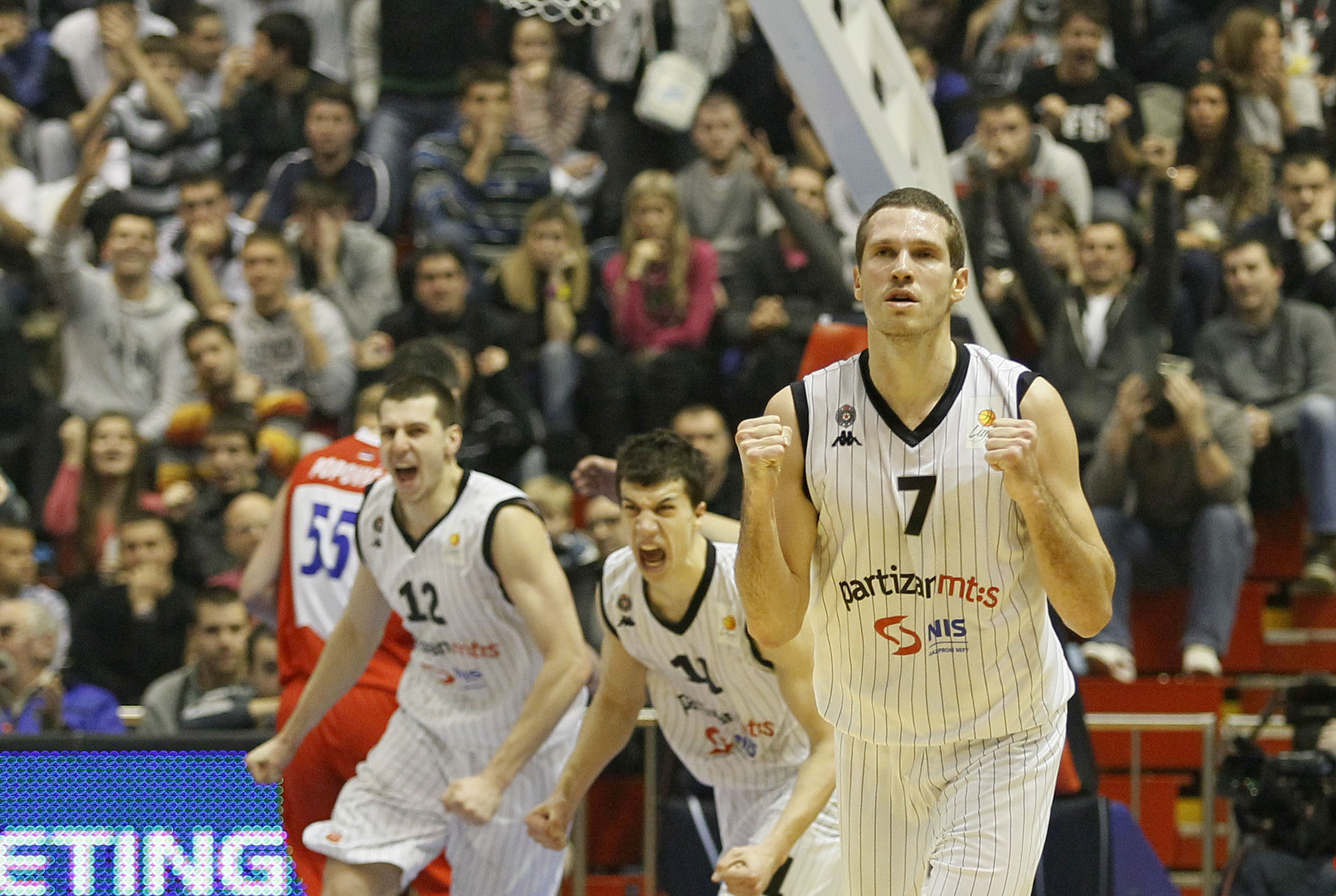 Kosarka, ABA League, season 2010/2011.Partizan Vs. Crvena Zvezda Beograd.Dusan Kecman, react.Belgrade, 25.12.2011..foto: Srdjan Stevanovic/Starsportphoto.com ©
