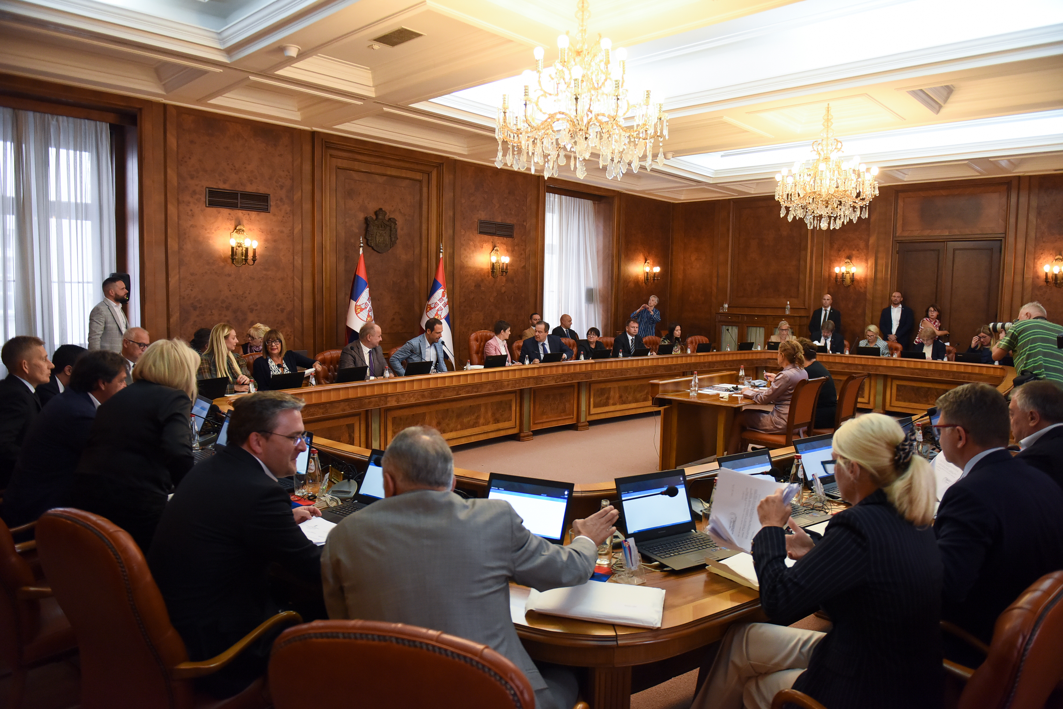 Beograd, 14. septembra 2023.- Odrana je sednica Vlade Republike Srbije. Uèesnici sednice. FOTO TANJUG/ VLADA REPUBLIKE SRBIJE/ PEÐA VUÈKOVIÆ/ bg