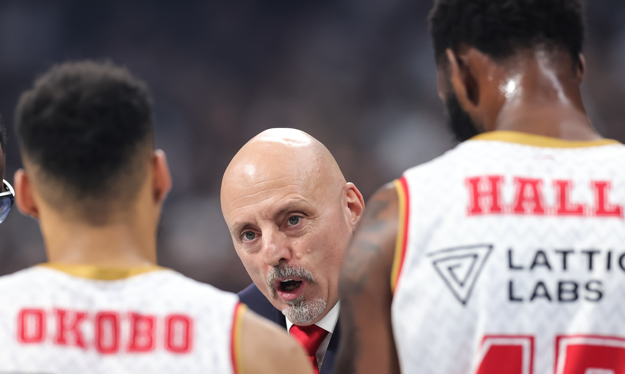 Head coach Sasa Obradovic (C) during the Turkish Airlines EuroLeague match between Partizan Mozzart Bet Belgrade and AS Monaco at Stark Arena on January 05, 2023 in Belgrade, Serbia. (Photo by Srdjan Stevanovic/Starsport.rs ©)