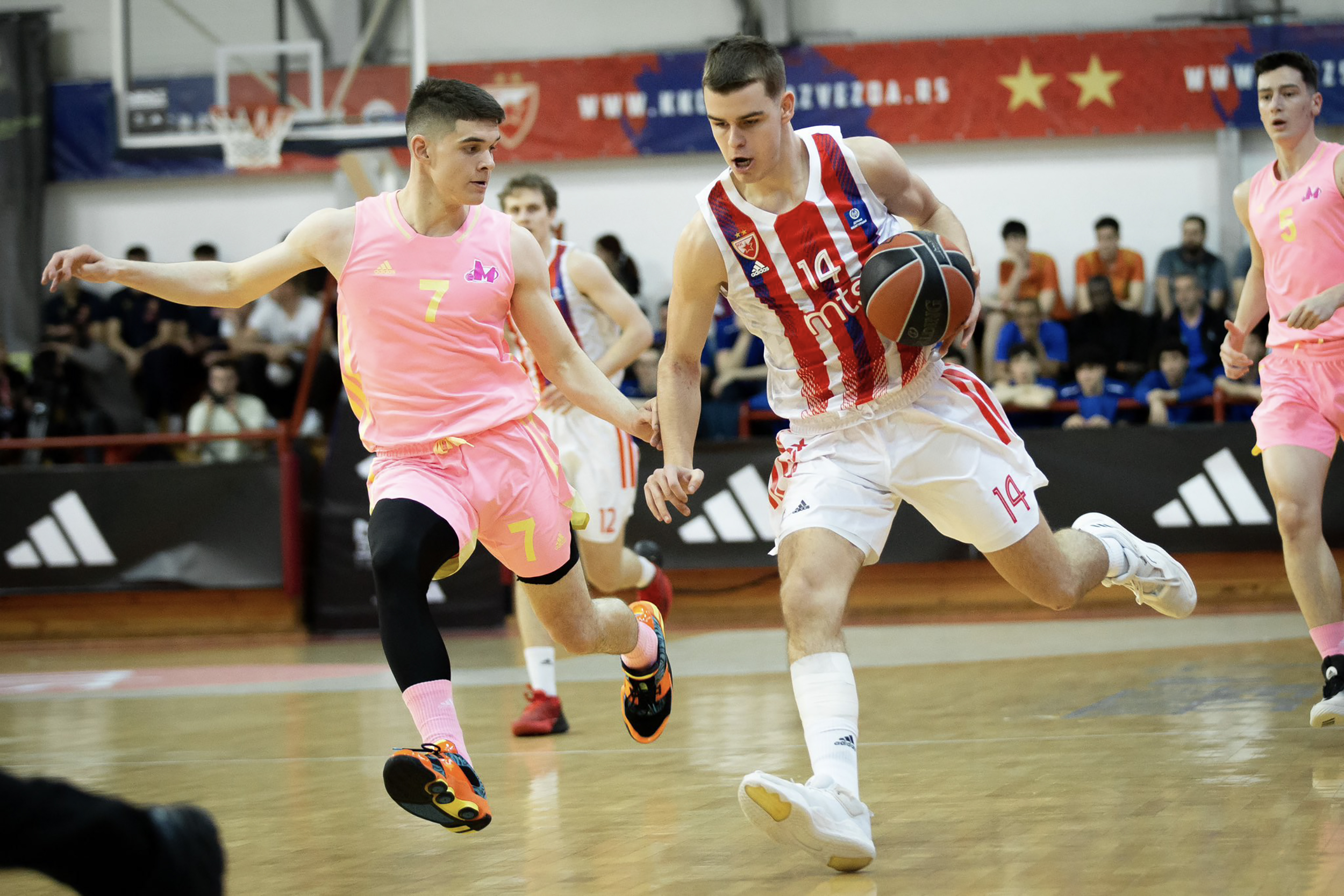 Mega - Zvezda kosarka