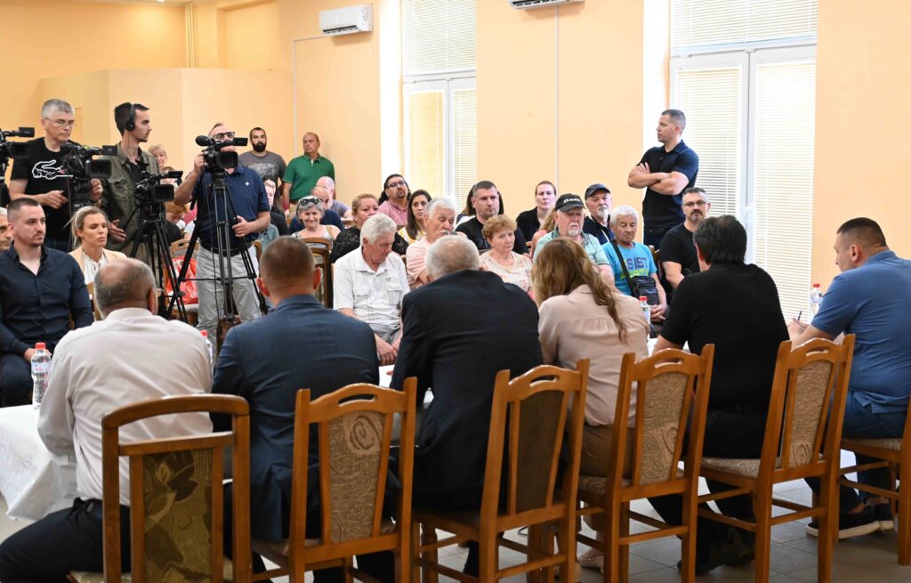 MUP-SAOPSTENJE-MINISTAR GASIC-IREGULARNI MIGRANTI-MAKOVA SEDMICA