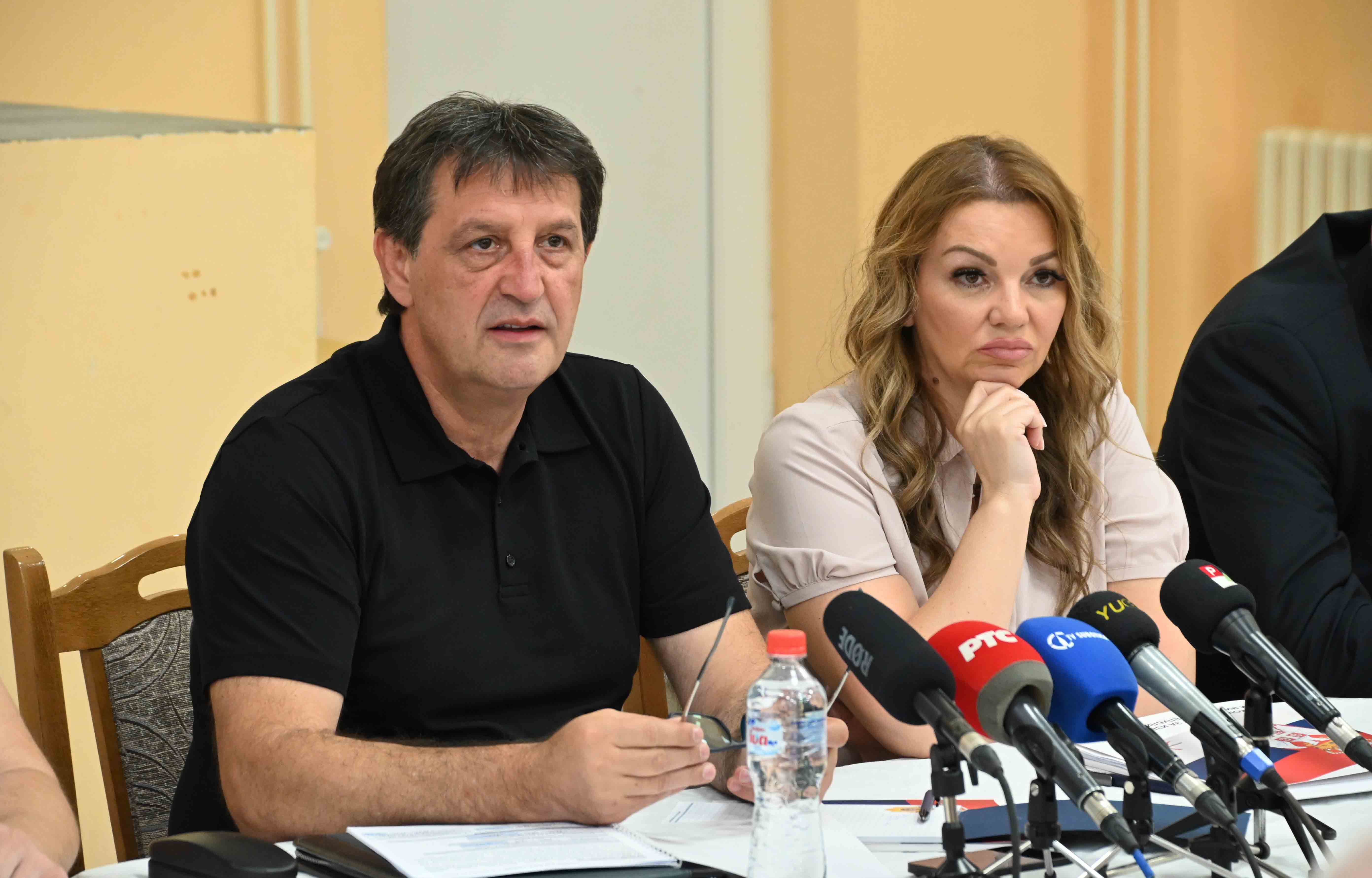 MUP-SAOPSTENJE-MINISTAR GASIC-IREGULARNI MIGRANTI-MAKOVA SEDMICA