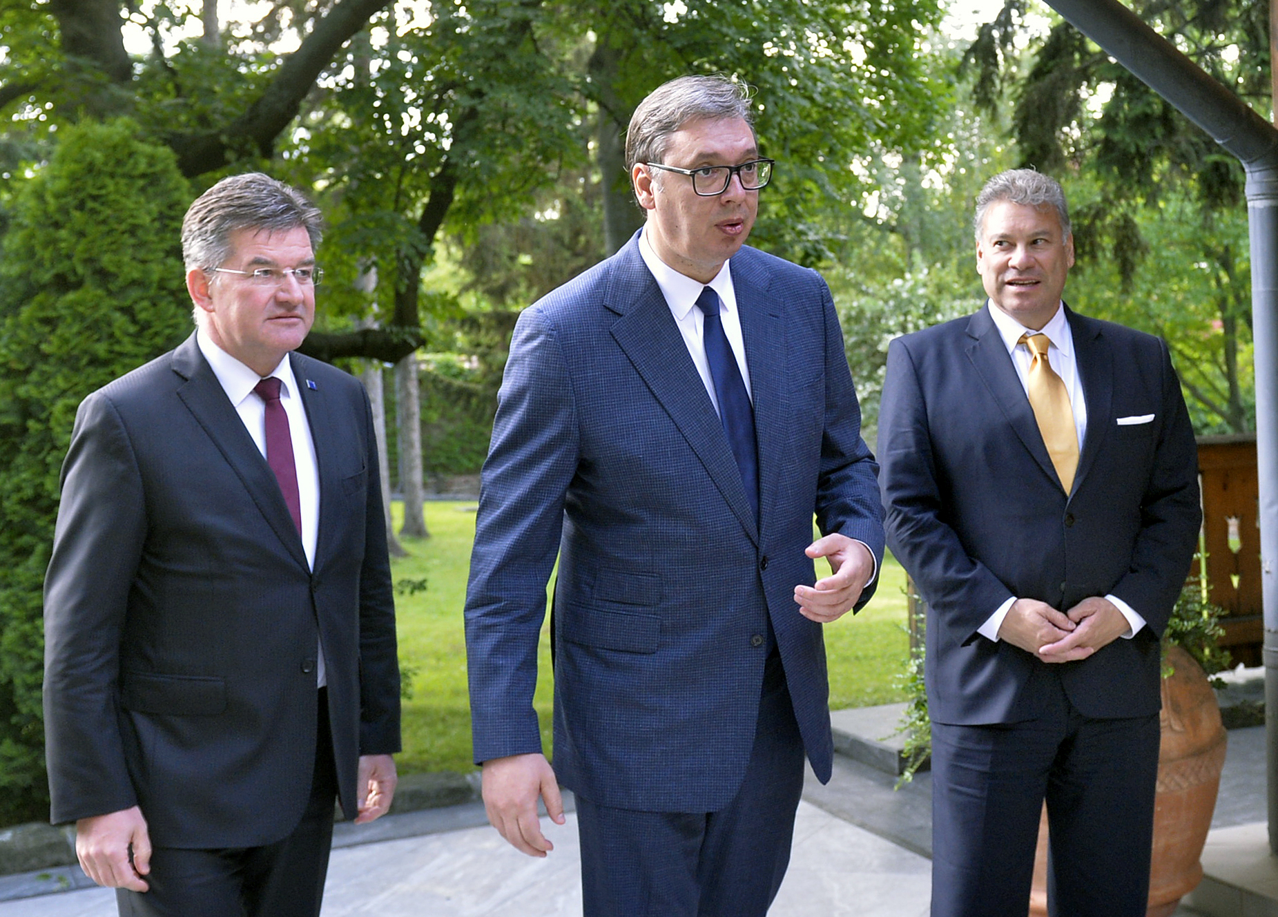 MIROSLAV LAJÈAK, ALEKSANDAR VUÈIÆ, GABRIJEL ESKOBAR
