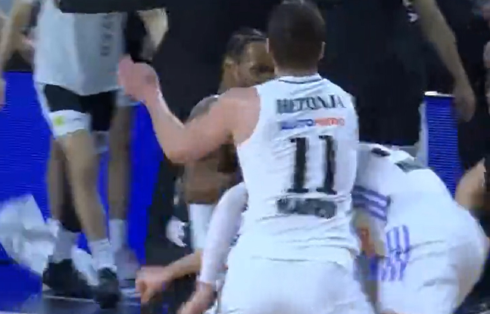 hezonja musa tuca partizan