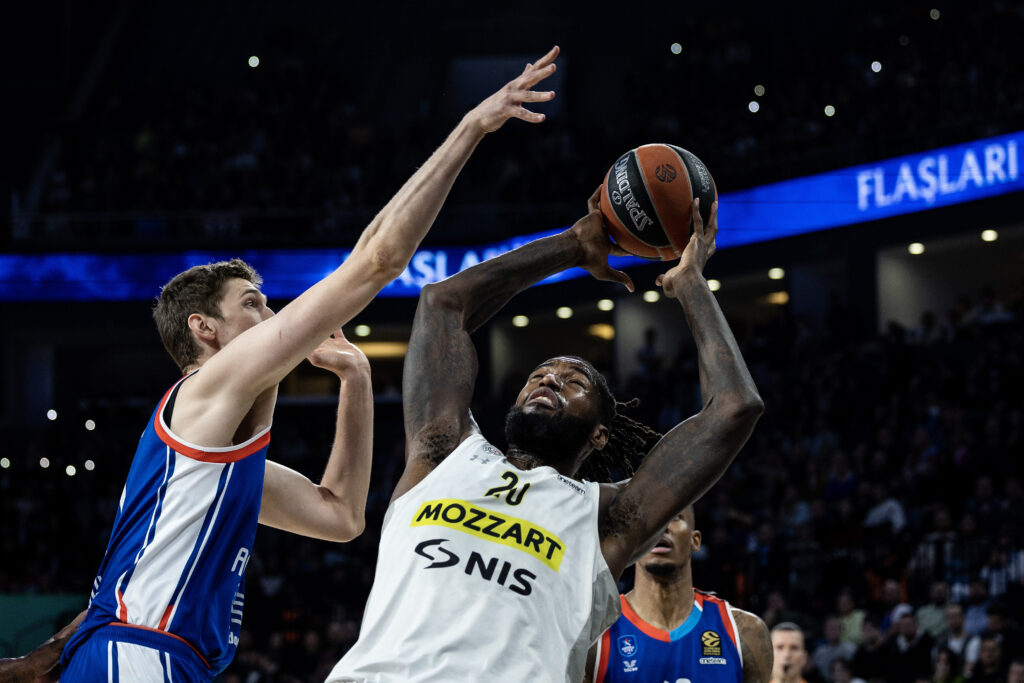 during the 2022/2023 Turkish Airlines EuroLeague Regular Season match between Anadolu Efes Istanbul v Partizan Mozzart Bet Belgrade at Sinan Erdem Sports Hall on March 16, 2023 in Istanbul, Turkey. (Photo by Starsport.rs ©)