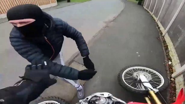 Lopov, motorista, motociklista Foto: South Yorkshire Police / SWNS