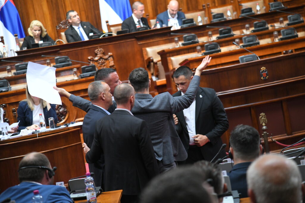 Beograd 06.09.2023. Sednica skupštine Srbije, Skupština Srbije, sednica, skupštinska sala, poslanici, zasedanje Foto: Nemanja Jovanović/Nova.rs