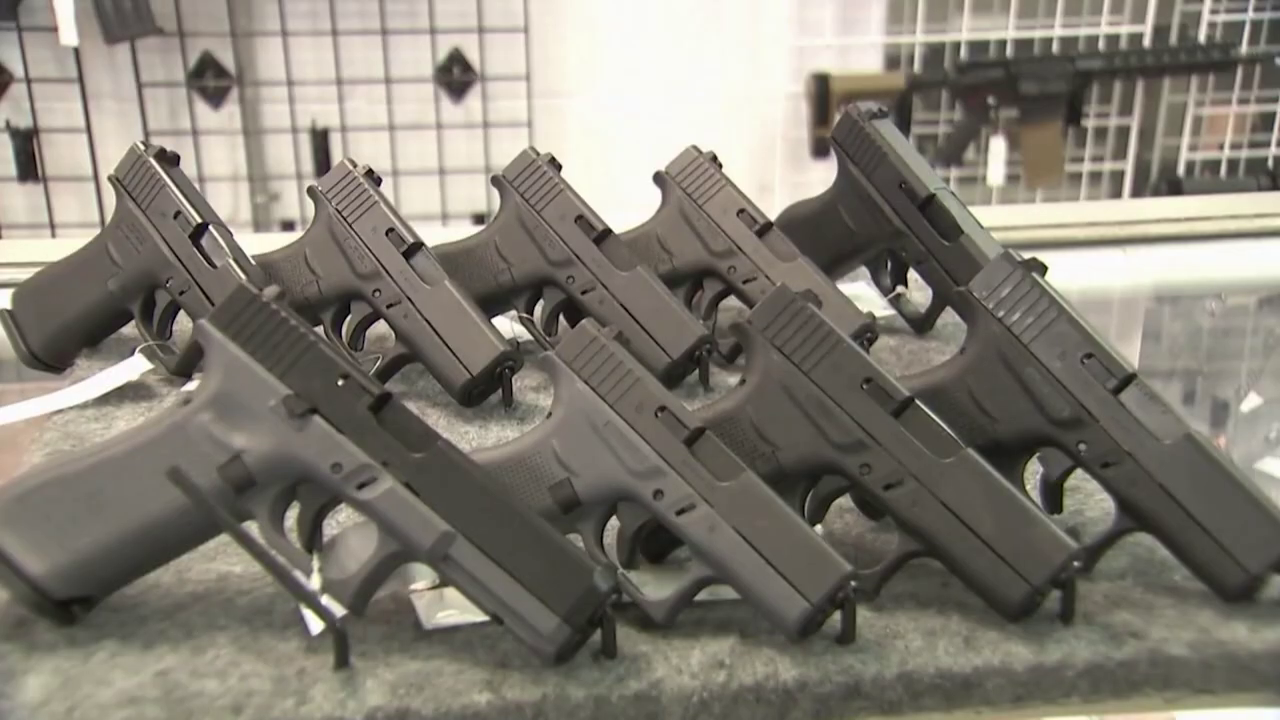 Kreće li _lov_ na oružje u Srbiji_