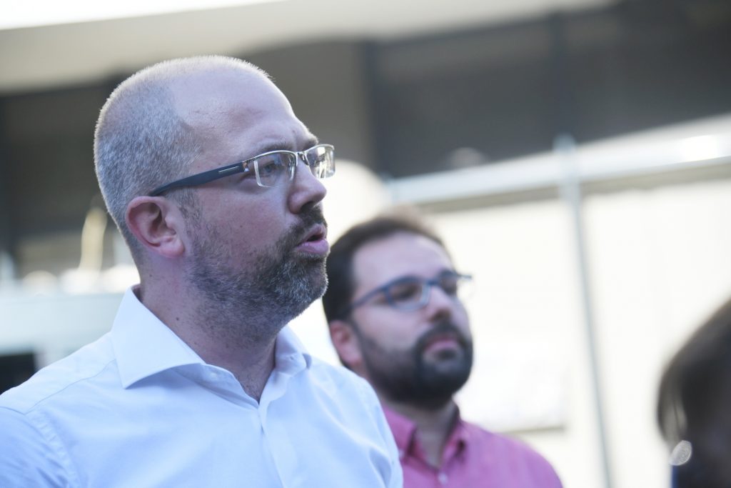 Beograd 10. septembar 2020. Konferencija za novinare ispred opstine Vracar Foto:Nemanja Jovanović/Nova.rs