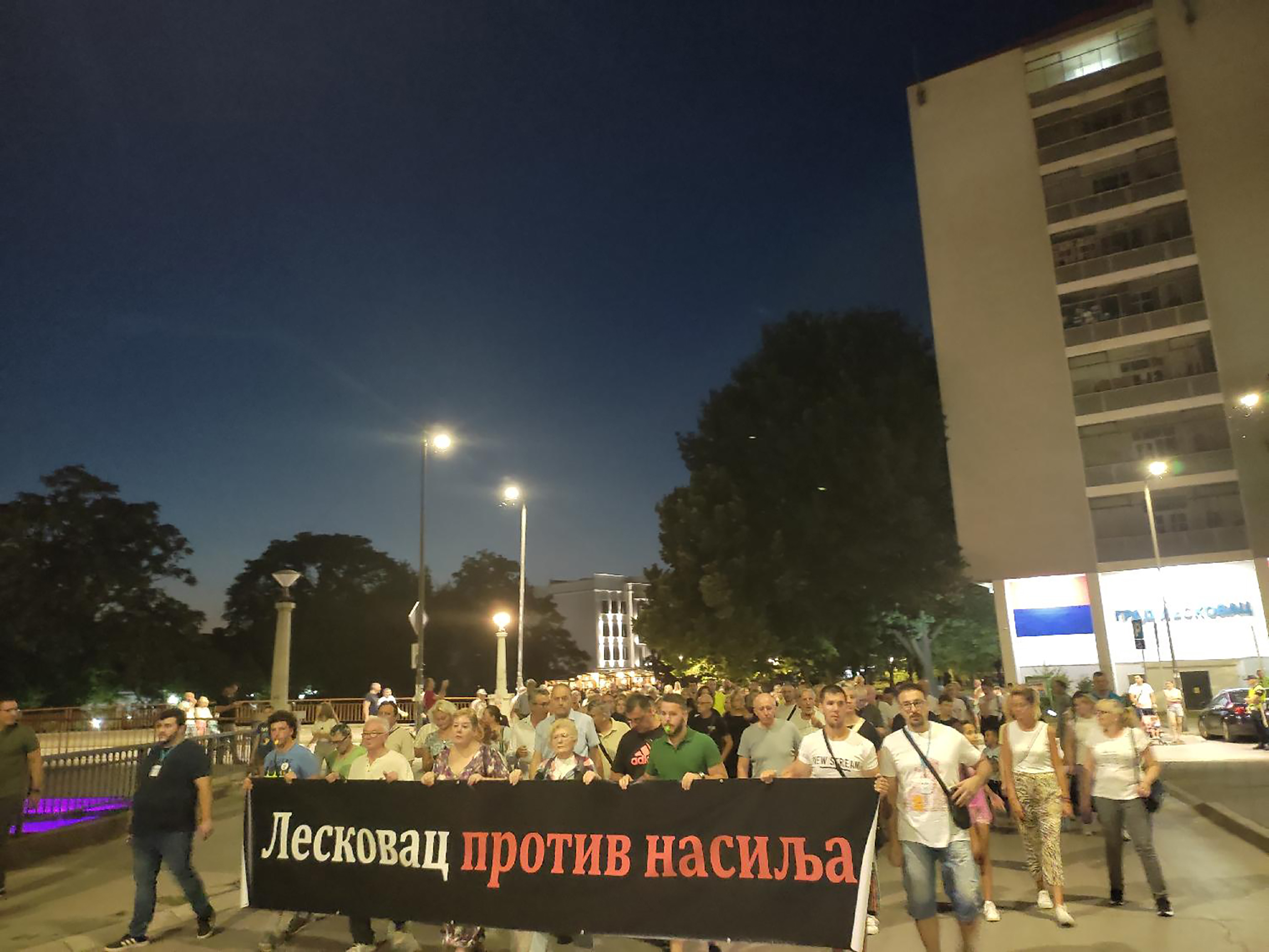 Mesto: Beograd
Datum: Sat Jul 29 23:41:11 CEST 2023
Dogadjaj: DRUŠTVO/POLITIKA/OPŠTINE - Protest "Leskovac protiv nasilja"
Fotoreporter: Ljiljana Stojanović
Izvor: FoNet